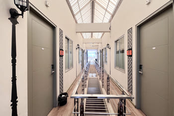 Sans Vibes Hotel Syariah Graha 100 Gubeng Surabaya