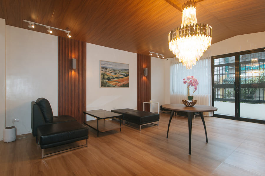 RedDoorz @ Zenova Hotel