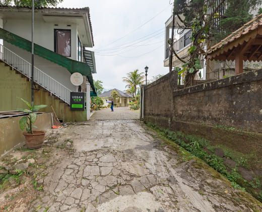 Urbanview Resort Syariah Khansa Cisarua Puncak