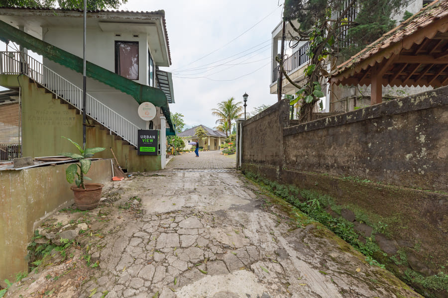 Urbanview Resort Syariah Khansa Cisarua Puncak