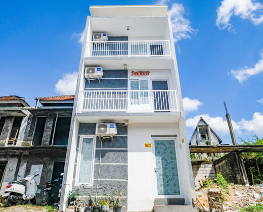 RedDoorz near Politeknik Pariwisata Nusa Dua Bali