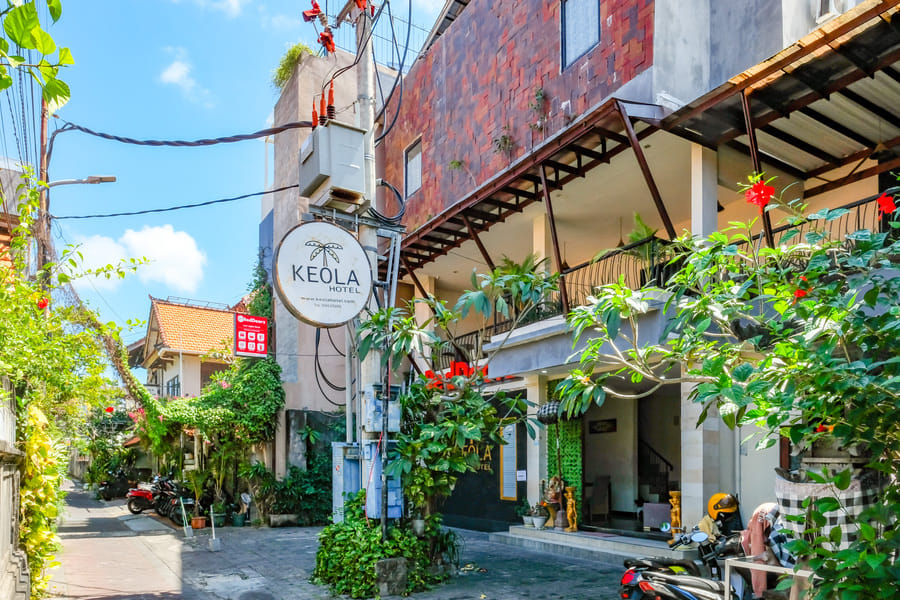 RedDoorz near Legian Street