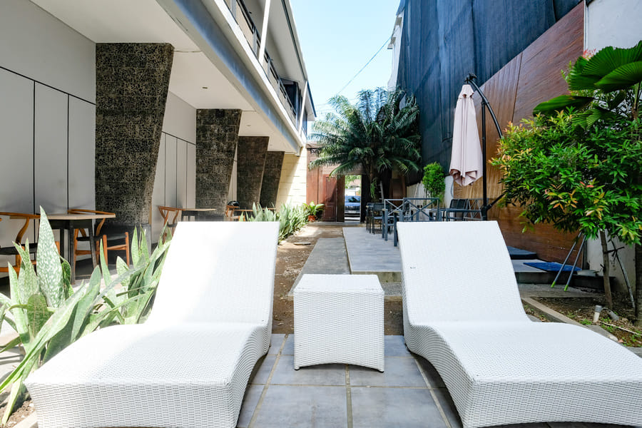 Lega Legi Town House Seminyak by The Lavana