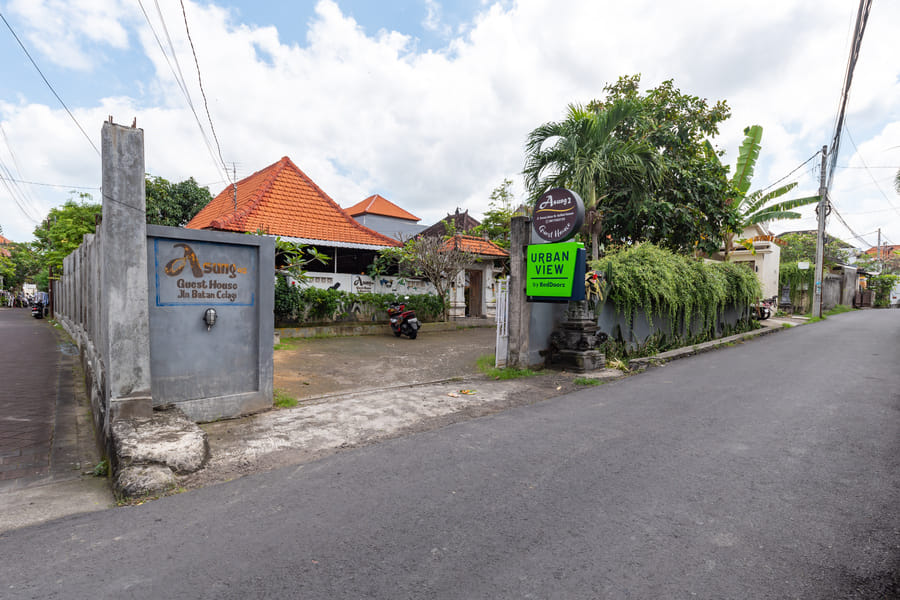 Urbanview Asung 2 Guesthouse near Canggu