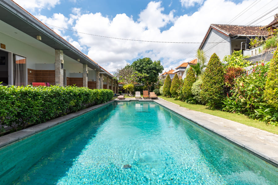 Urbanview Asung 2 Guesthouse near Canggu