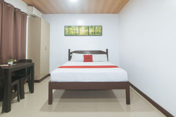 RedDoorz @ RJ's Bldg near Lyceum Gen. Trias Cavite