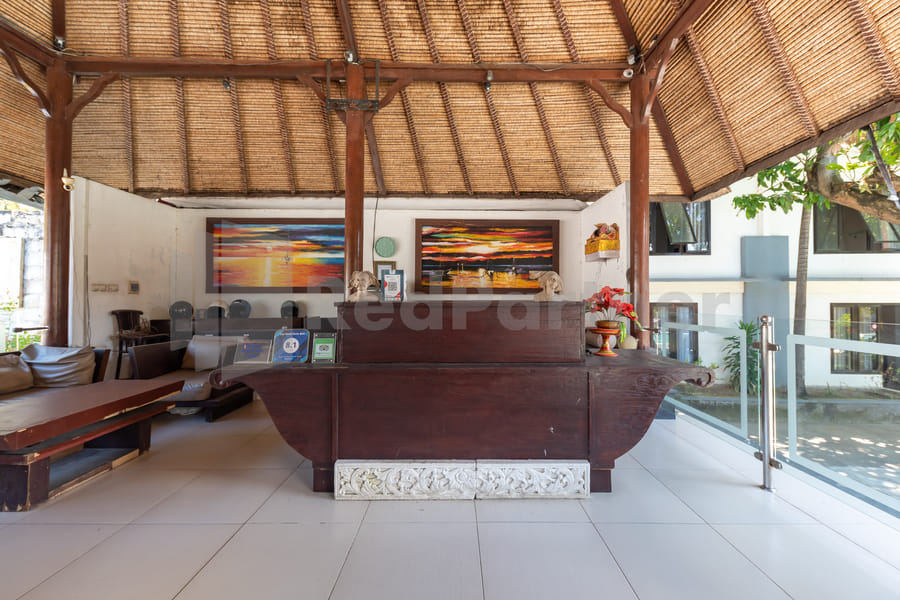 Ozz Hotel Kuta Bali manage by Ozz Group