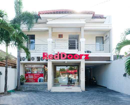 RedDoorz Syariah near Jogja City Mall 2