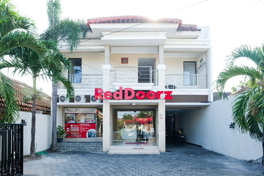 RedDoorz Syariah near Jogja City Mall 2