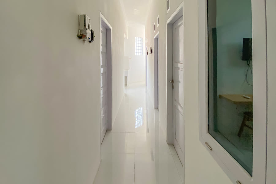 RedDoorz near Universitas Jenderal Soedirman 4