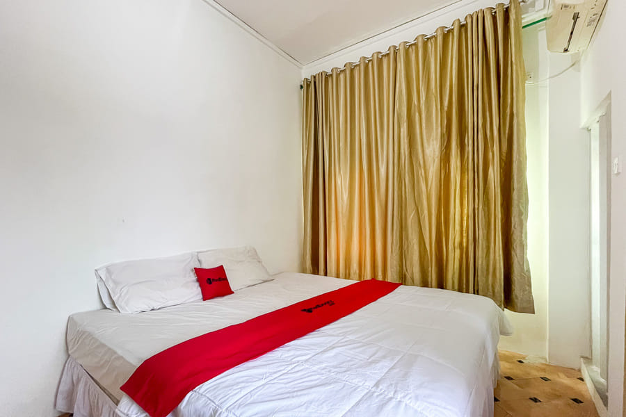 RedDoorz @ Kanaka Hostel Tanjung Pinang