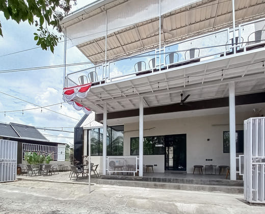 RedDoorz Plus Syariah @ KAVA Living Pekanbaru