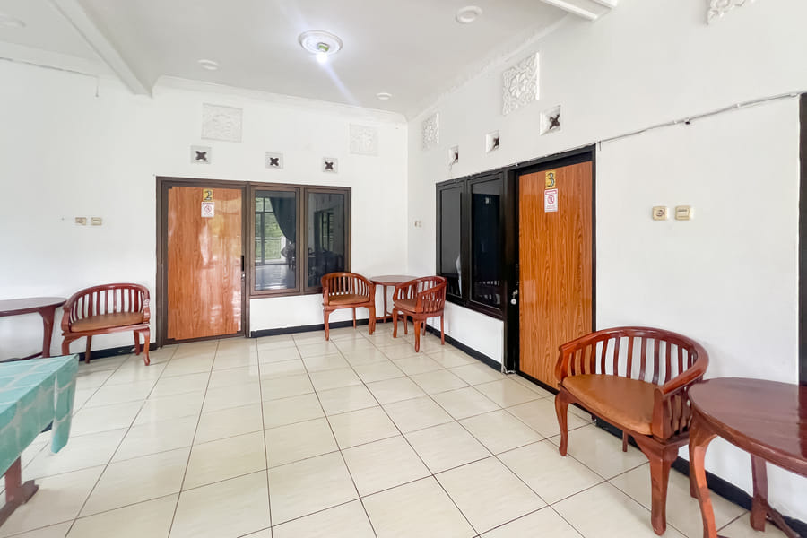Villa Diva Tambi Mitra RedDoorz