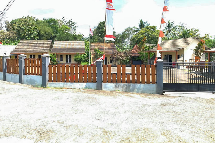 Homestay Syariah Banjar Makmur Mertoyudan RedPartner