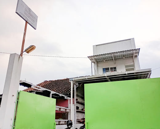 RedDoorz Hostel @ Luna Bunkbed Malioboro