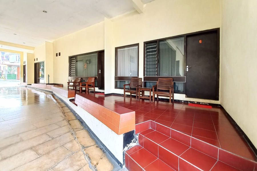 Hotel Palem Sari Syariah Batu RedPartner