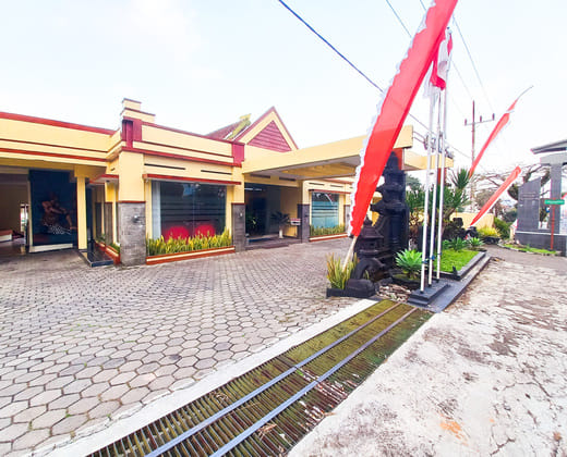 Hotel Palem Sari Syariah Batu RedPartner