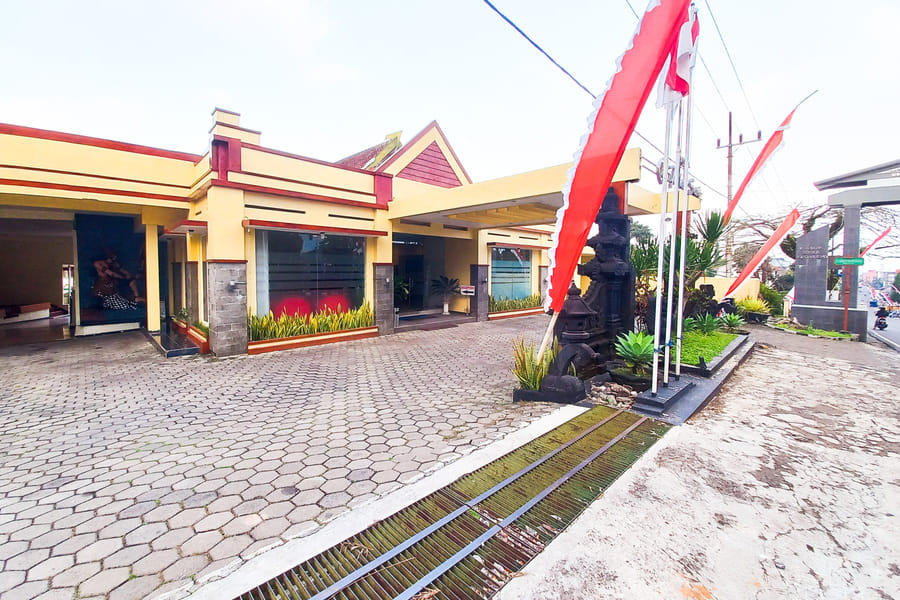 Hotel Palem Sari Syariah Batu RedPartner