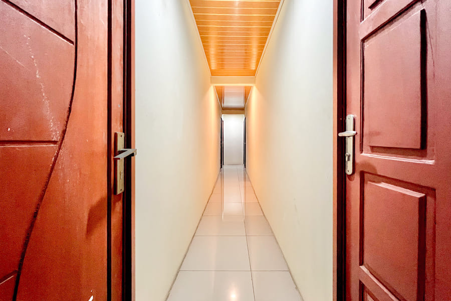 RedDoorz Syariah @ D’Niel Homestay Mandala Medan