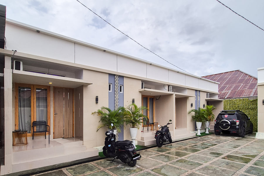 RedDoorz near Mutiara SIS Al Jufrie Airport Palu 3
