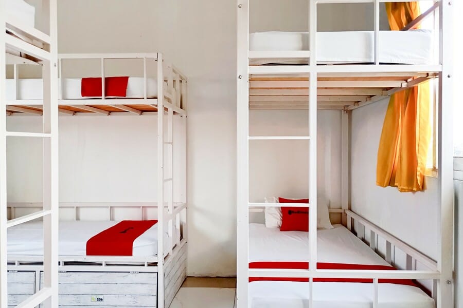 RedDoorz Hostel @ Luna Bunkbed Malioboro