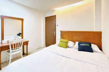 Urbanview Hotel Grand Mohaga Medan