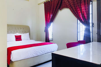 RedDoorz Syariah @ Diva Residen Kasturi 1