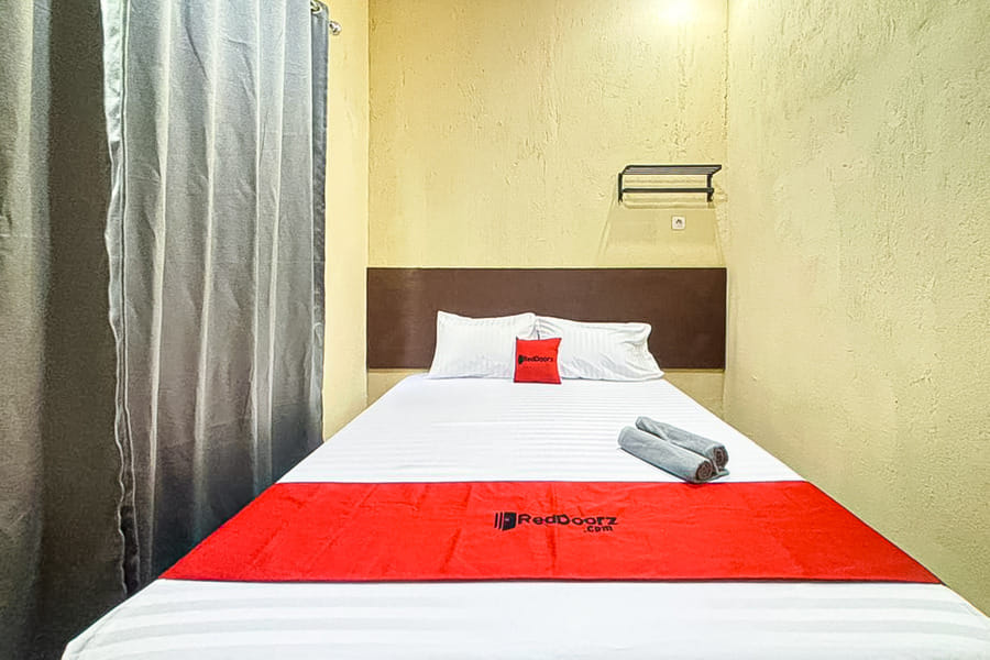 RedDoorz near RS Hermina Tangerang