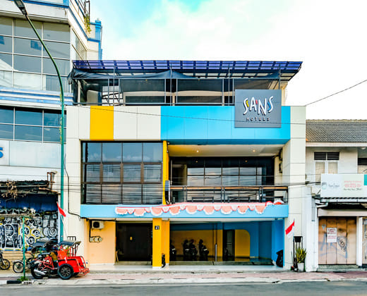 Sans Hotel Mataram Malioboro