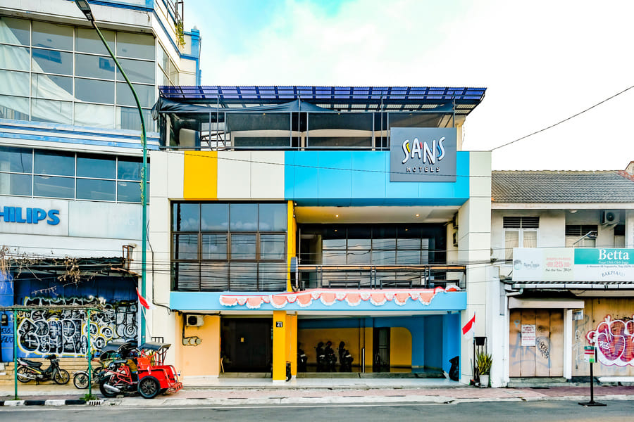 Sans Hotel Mataram Malioboro