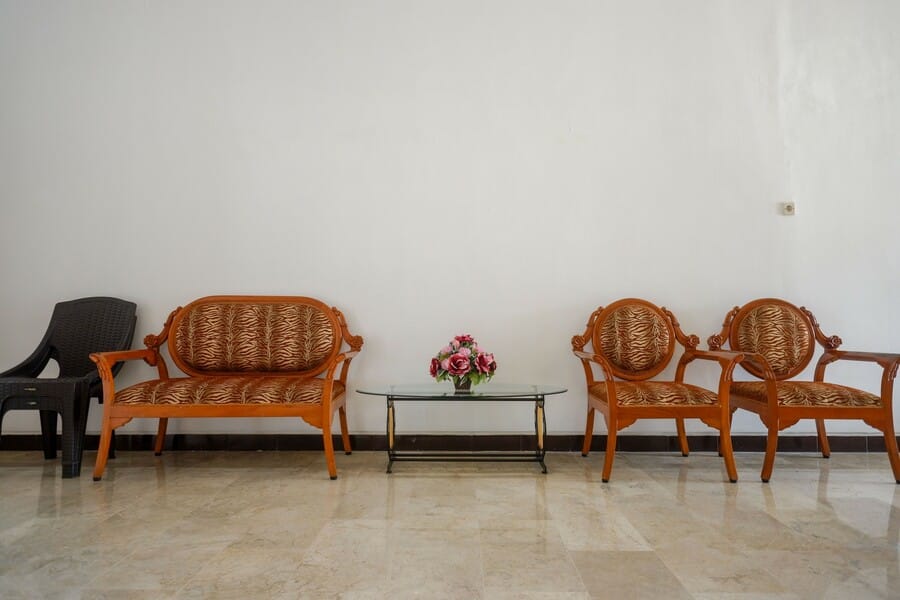 RedDoorz near Kawasan Simpang Lima Area