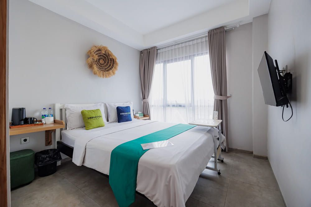 SALE Room