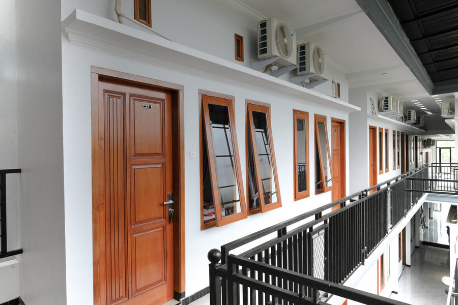 Sans Arya Hotel Batu