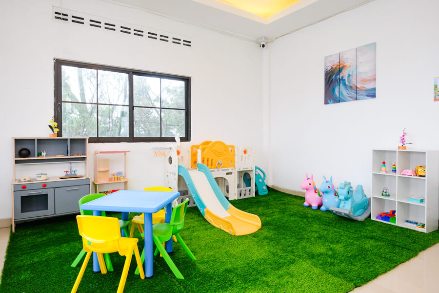 RedDoorz near Taman Rekreasi Selecta