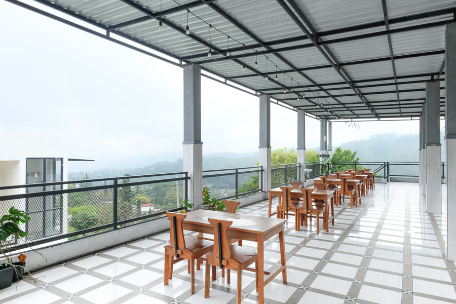 RedDoorz Plus near Taman Rekreasi Selecta 2