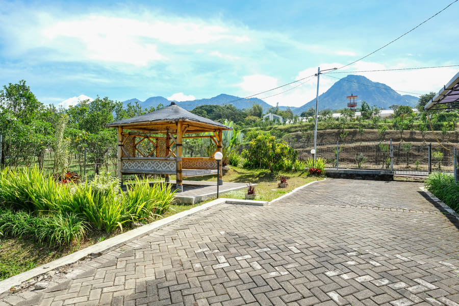 Reddoorz@ Jestro Guest House Batu