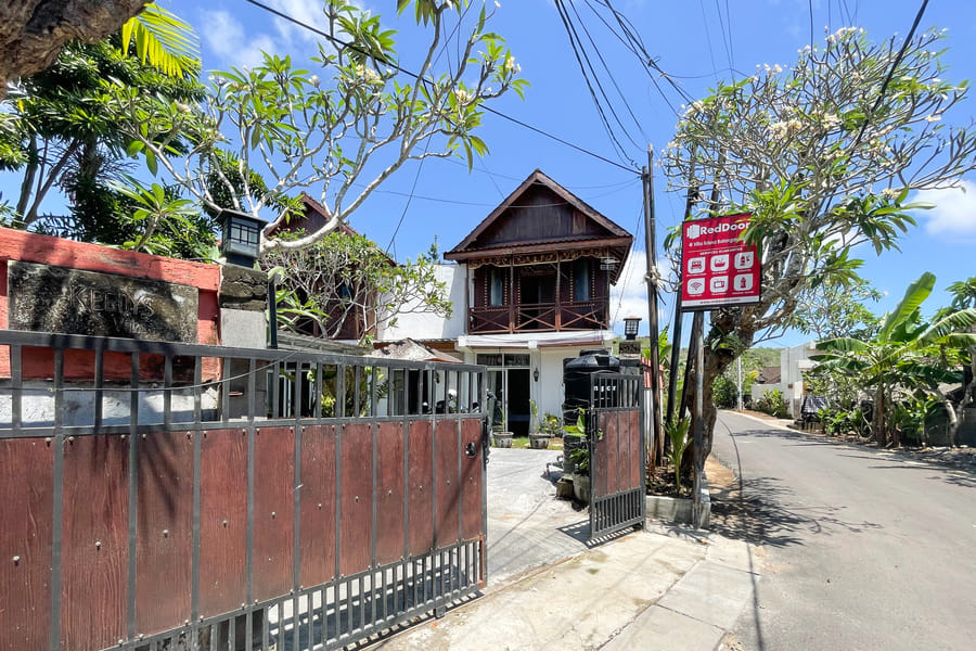 RedDoorz @ Villa Krisna Balangan Beach