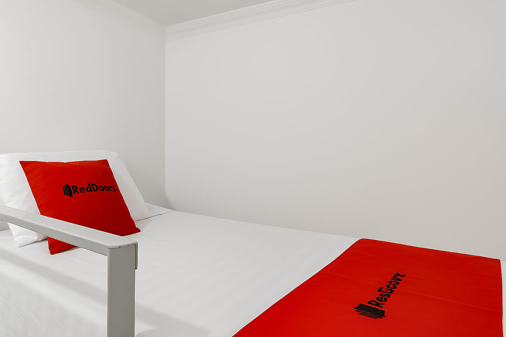 RedDoorz SALE