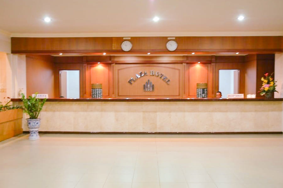 RedDoorz Plus @ Plaza Hotel Tanjung Pinang