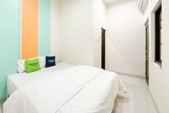 Urbanview Hotel Simple GH