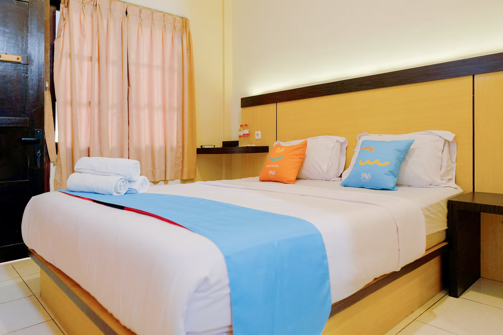 SALE Room