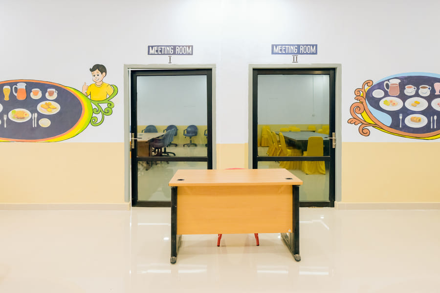 SANS Stay Manlie Hotel & Residence