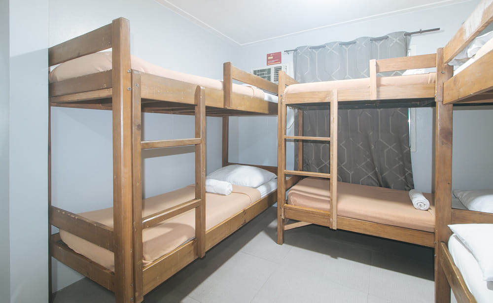 6 Bed Mixed Dormitory Room with Private Bathroom