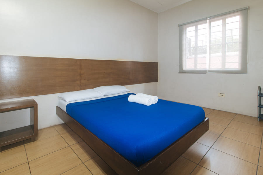Metro Deluxe Residences near World Trade Center