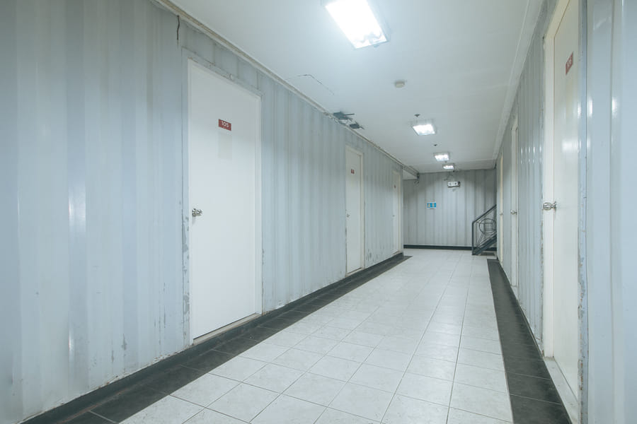 Metro Deluxe Residences near World Trade Center