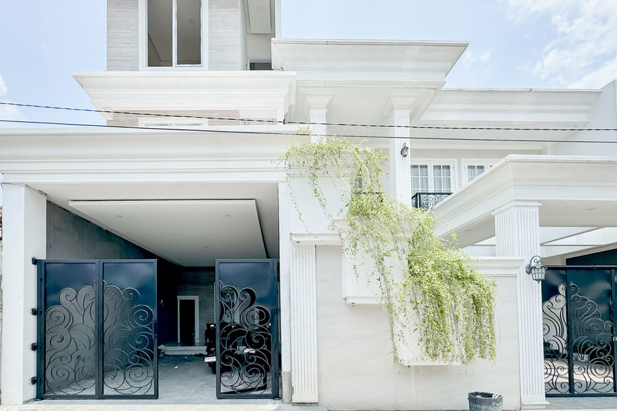 Urbanview Hidayah Living Syariah Balekambang Manahan