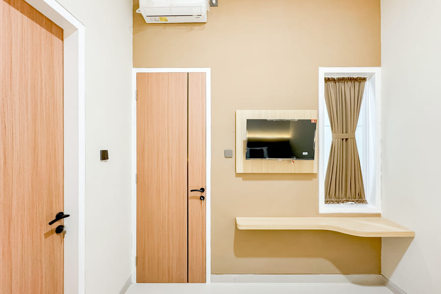 Urbanview Hidayah Living Syariah Balekambang Manahan