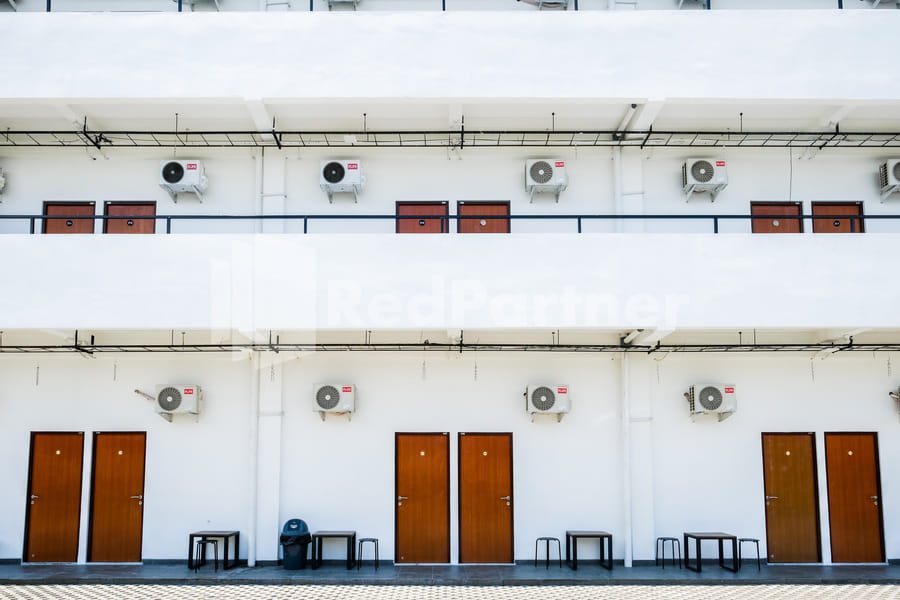 Tentram Guesthouse near Amikom Mitra RedDoorz