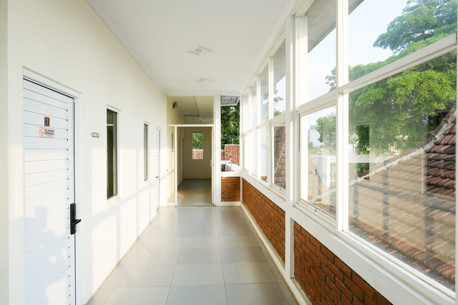 Urbanview Hotel Syariah Astungkara Space Sleman by RedDoorz