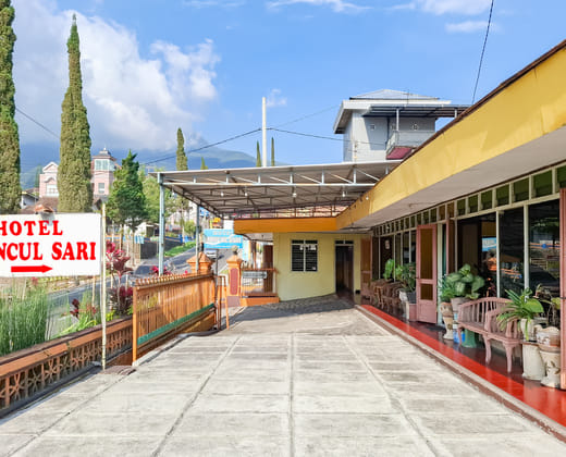 Hotel Muncul Sari Near Bukit Sekipan Tawangmangu RedPartner